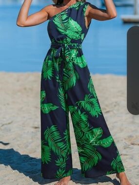 Cupshe Navy One-Shoulder Tropical Leaf Jumpsuit with Belt Nwt Medium